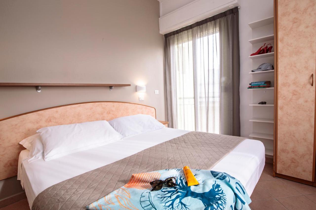 Hotel Holland Rimini Eksteriør billede